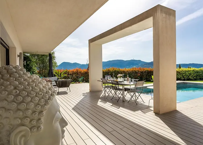 Les Sources Vi4245 By Riviera Homes