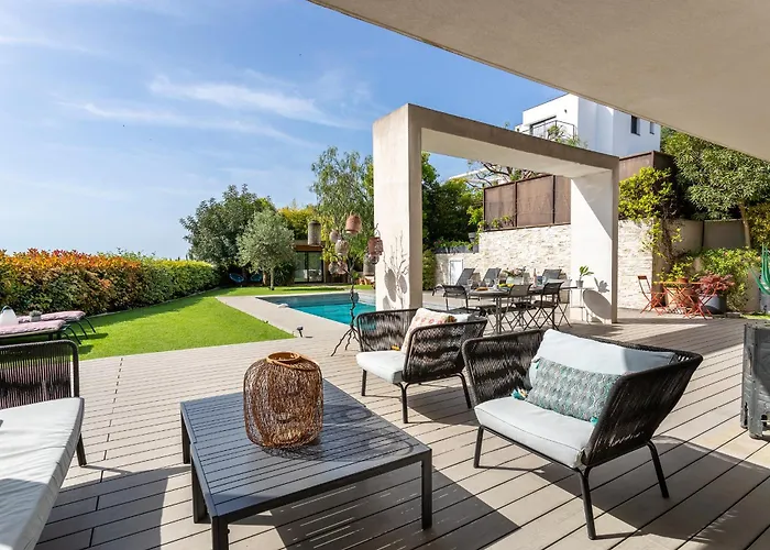 Les Sources Vi4245 By Riviera Homes Villa