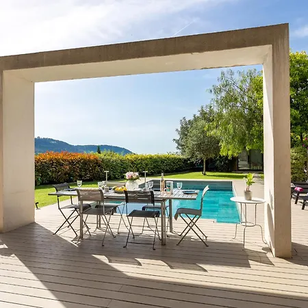 Les Sources Vi4245 By Riviera Homes וילה *